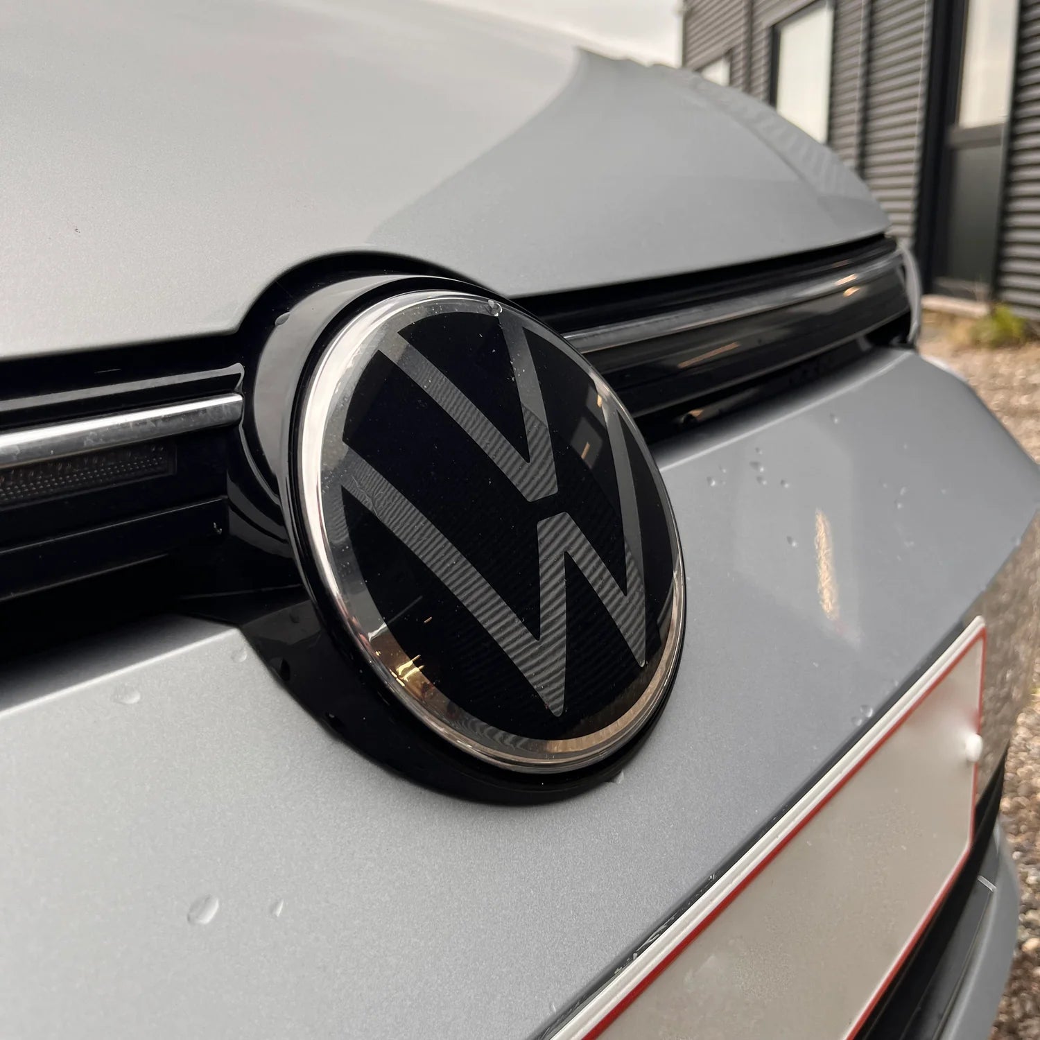 VW Sorte Emblemer
