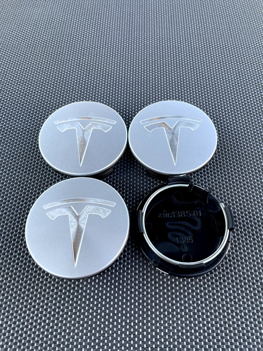 Chrome Tesla centerkapsler — 4 stk. (57 mm)