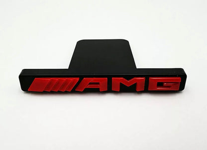 Sort-rød AMG front emblem