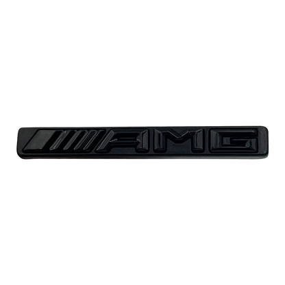 Blank Sort Mercedes AMG Grill Emblem