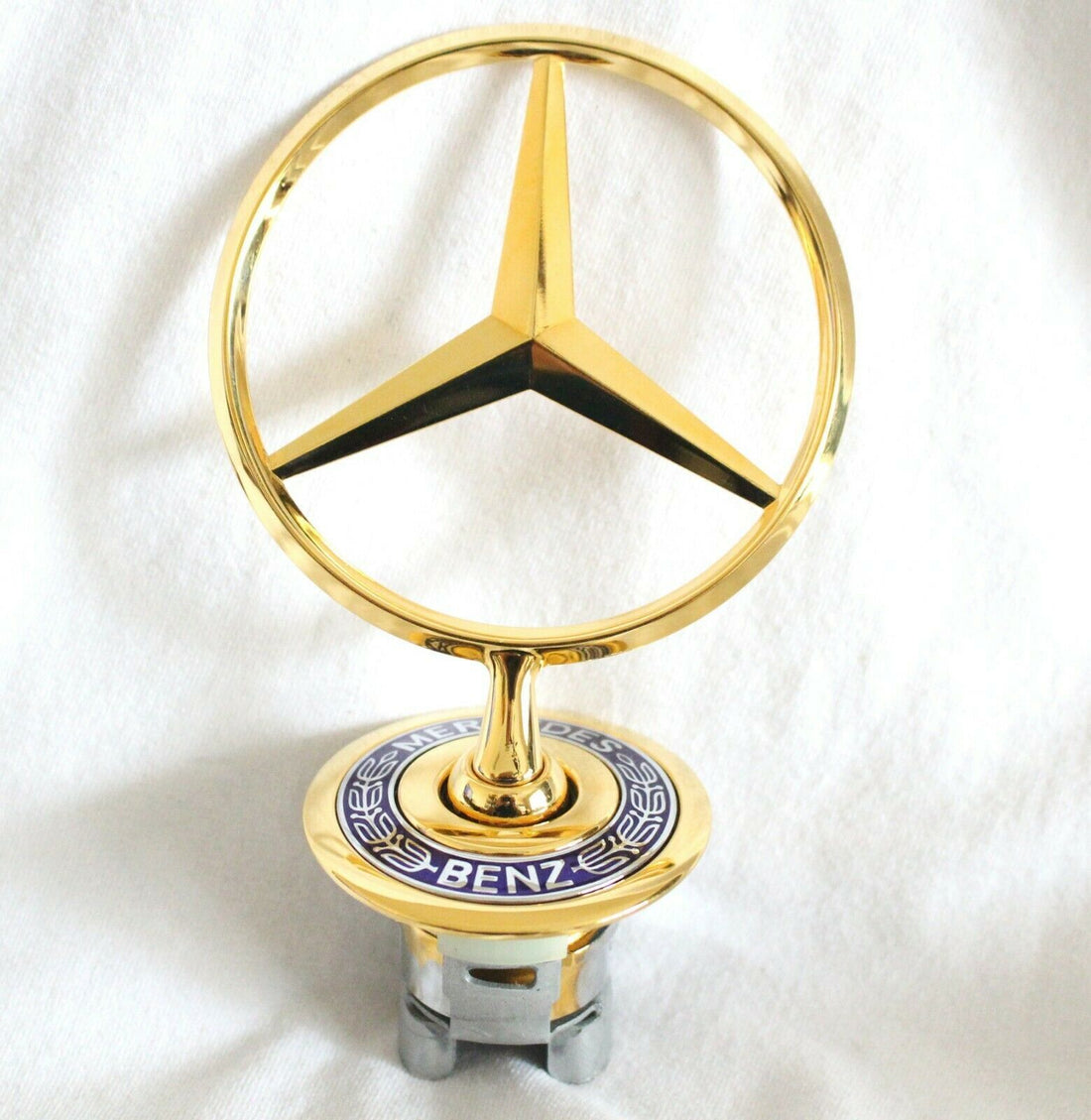 Mercedes guld stjerne emblem med logo
